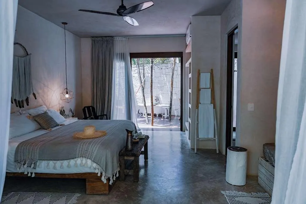 ****  Lula Seaside Boutique Hotel Tulum Mexico